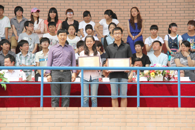 2013年春季運動會圓滿閉幕