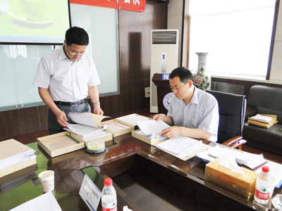 河北省教育廳、省軍區(qū)領(lǐng)導(dǎo)蒞臨我院檢查指導(dǎo)軍事理論開課及軍訓(xùn)工作