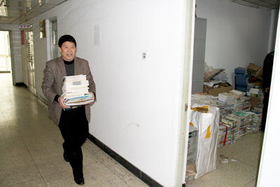 我院響應(yīng)區(qū)政府號召向基層建設(shè)年活動幫扶村捐贈圖書