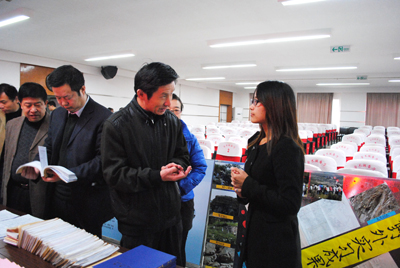 學院舉辦2012年暑期實習成果展