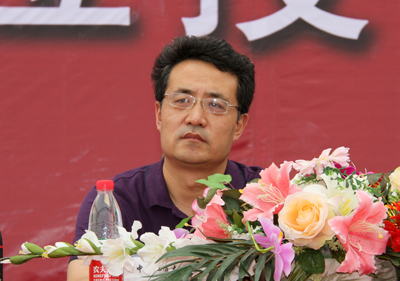 學院舉行2012屆畢業典禮暨學位授予儀式
