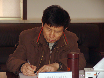 學(xué)院召開2010年度述職報告會