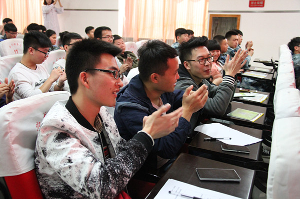 關愛學生，健康護航