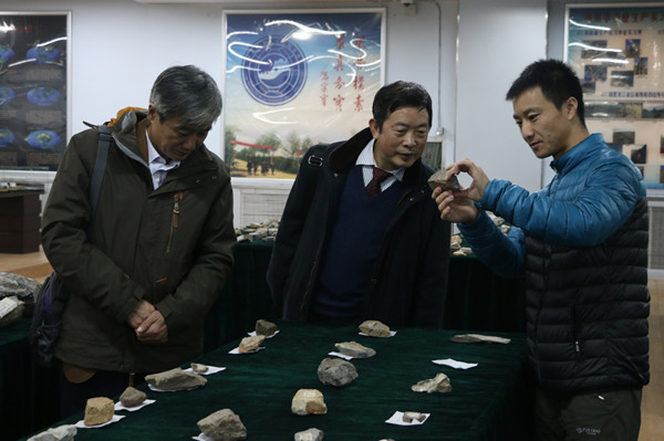 中國石油大學勝利學院院長助理吳明銀一行來我校參觀考察