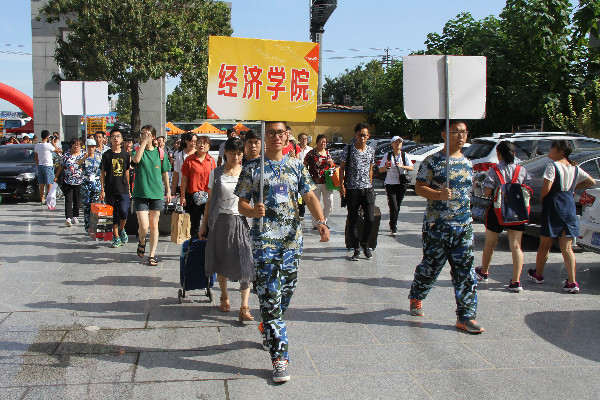 無聲的服務 有聲的感謝——特別鳴謝：在迎新工作中默默付出的人