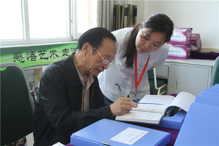 我校開展地質工程等專業學士學位授權預評審工作