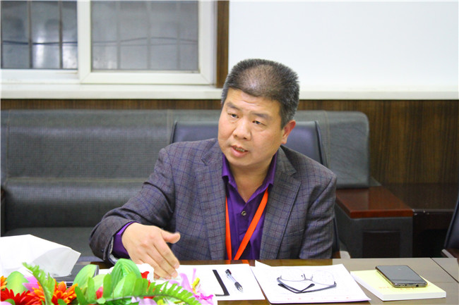 我校召開主題教育調研成果交流會