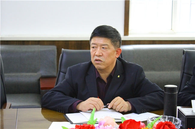 我校召開主題教育調研成果交流會