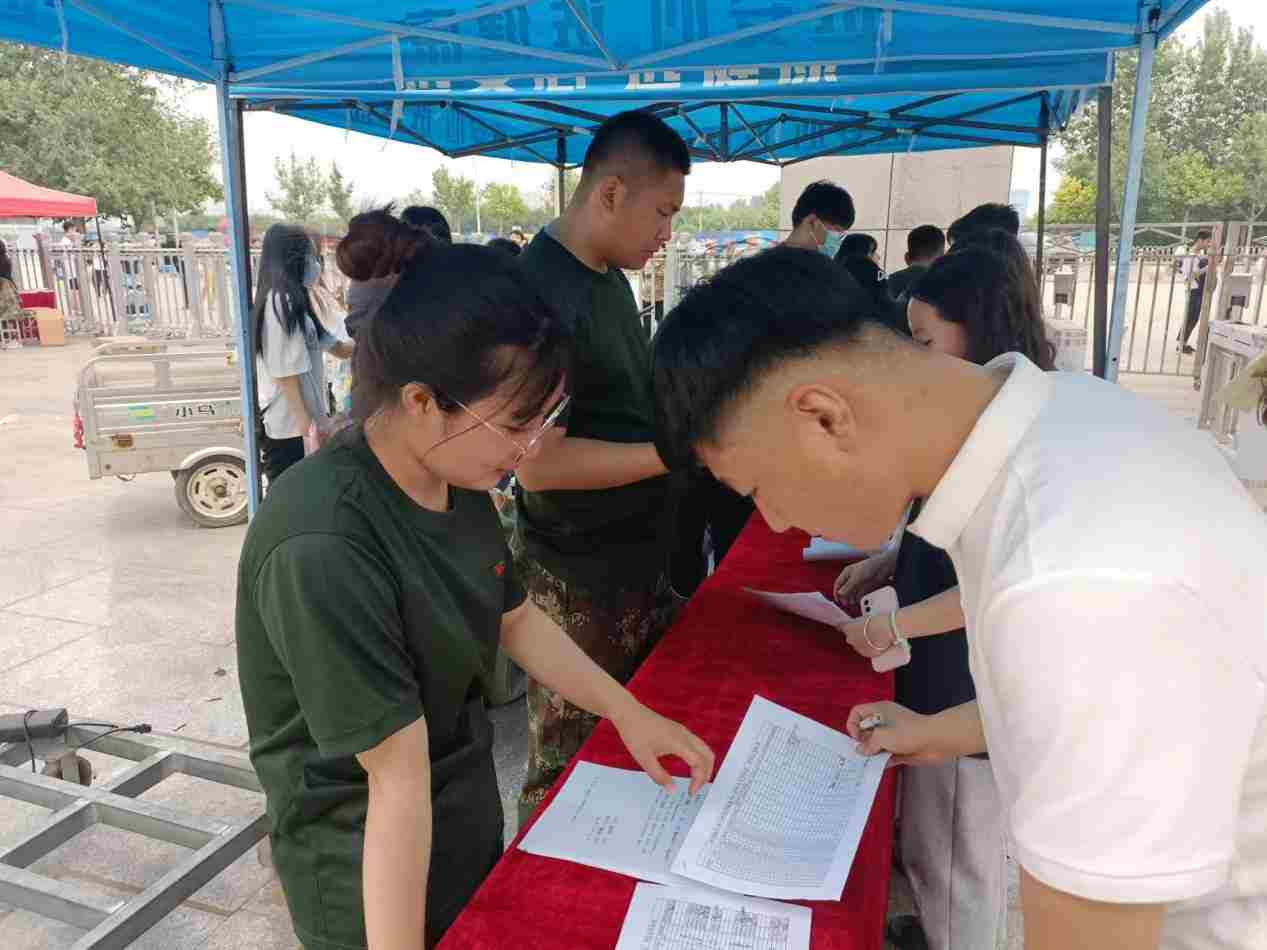 談一別奮斗路 聚四載同窗情  ——保定理工學院2022屆畢業 生歡送會