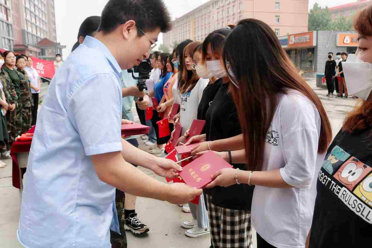 談一別奮斗路 聚四載同窗情  ——保定理工學院2022屆畢業 生歡送會