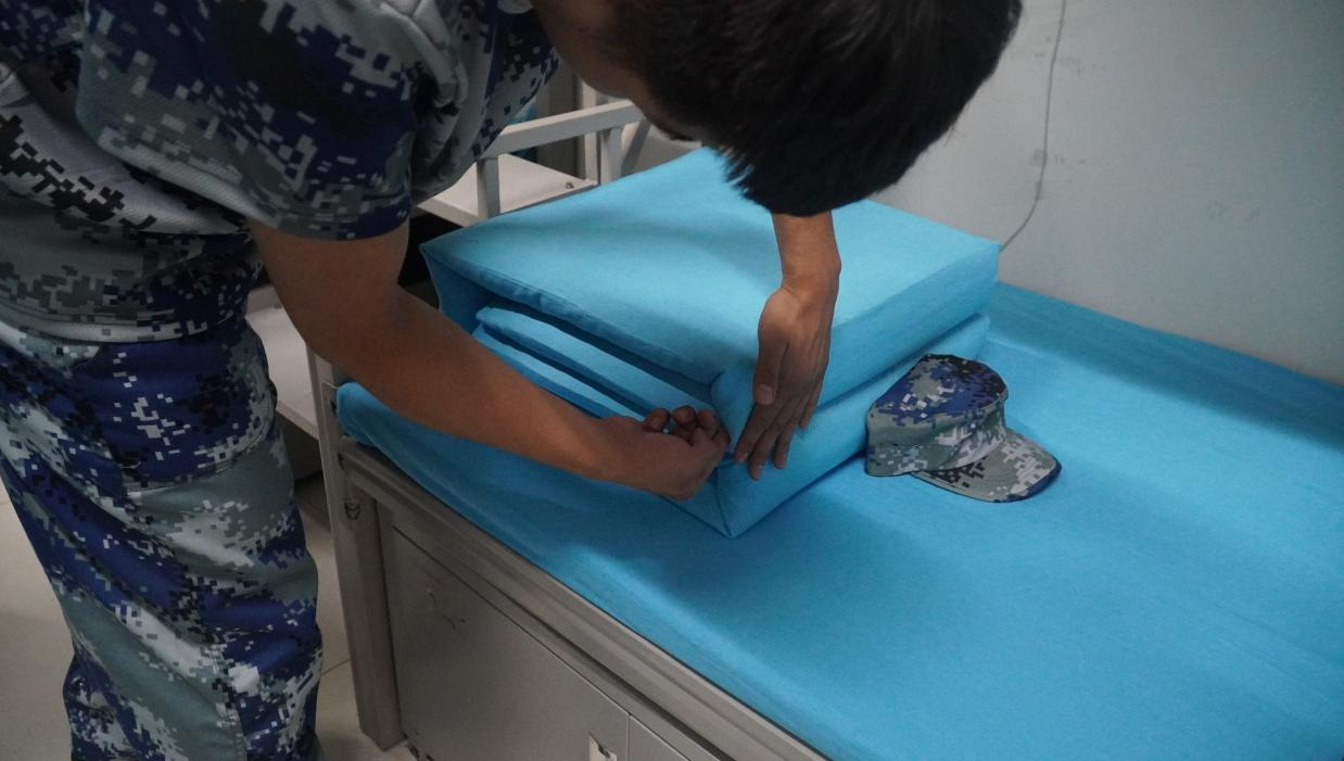 軍訓簡報：軍訓正當時，青春灑汗水