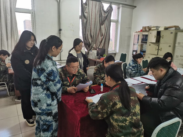 保定理工學院||管理學院||傾瀉關愛陽光 助力夢想遠帆——我院輔導員指導學生職業生涯規劃大賽