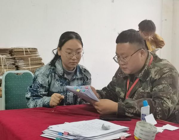 保定理工學院||管理學院||傾瀉關愛陽光 助力夢想遠帆——我院輔導員指導學生職業生涯規劃大賽