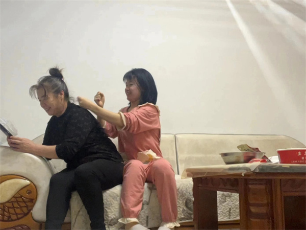 感恩父母，孝行天下|“孝老愛(ài)親，溫情脈脈”暖心活動(dòng)（一）