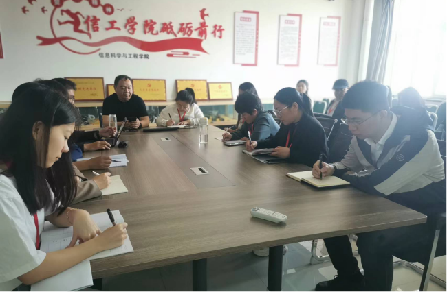 強技能，促提升——信息科學與工程學院教師技能系列培訓（三）順利開展