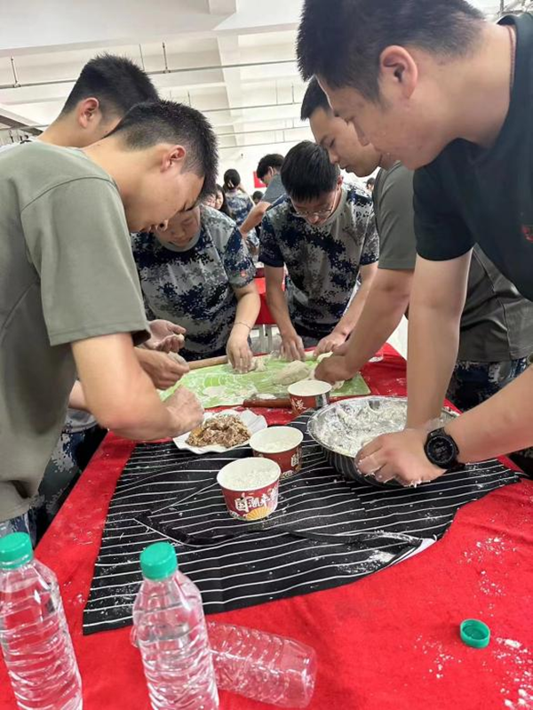 保定理工學院‖管理學院‖勞動創造美好明天 競技迸發生活激情