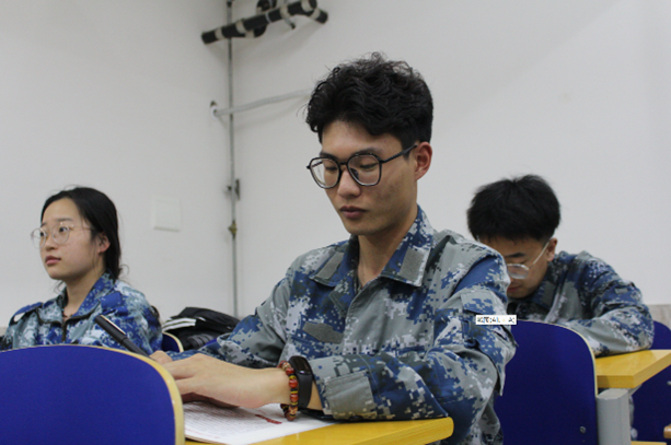 我校第34期入黨積極分子培訓開班！