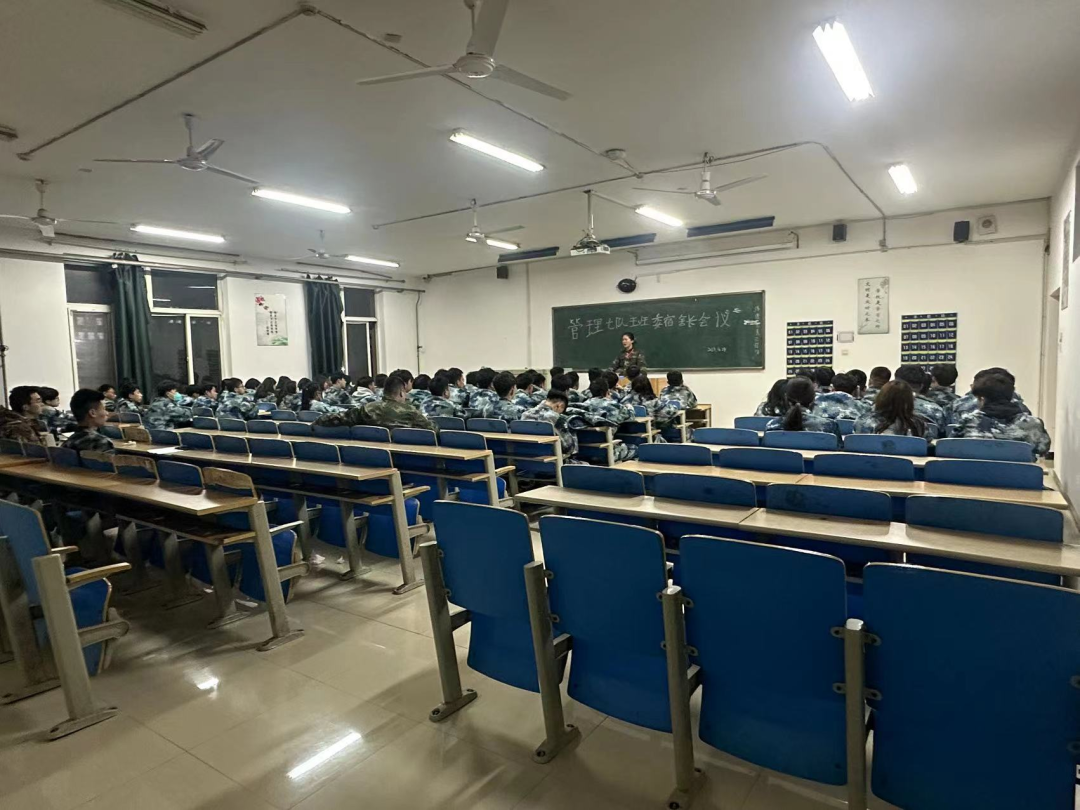 愛國衛生月｜助力創城 管理學子在行動！