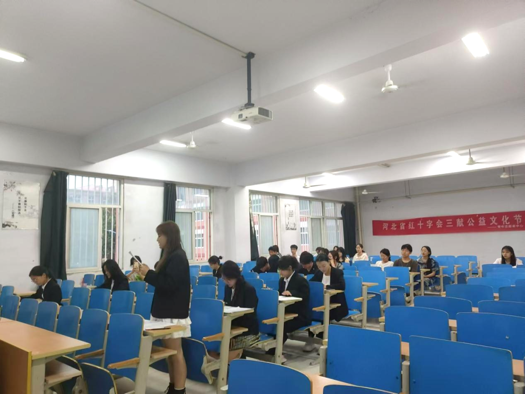 “三獻”進校園|共話愛心與責任：“三獻”主題辯論賽圓滿結束