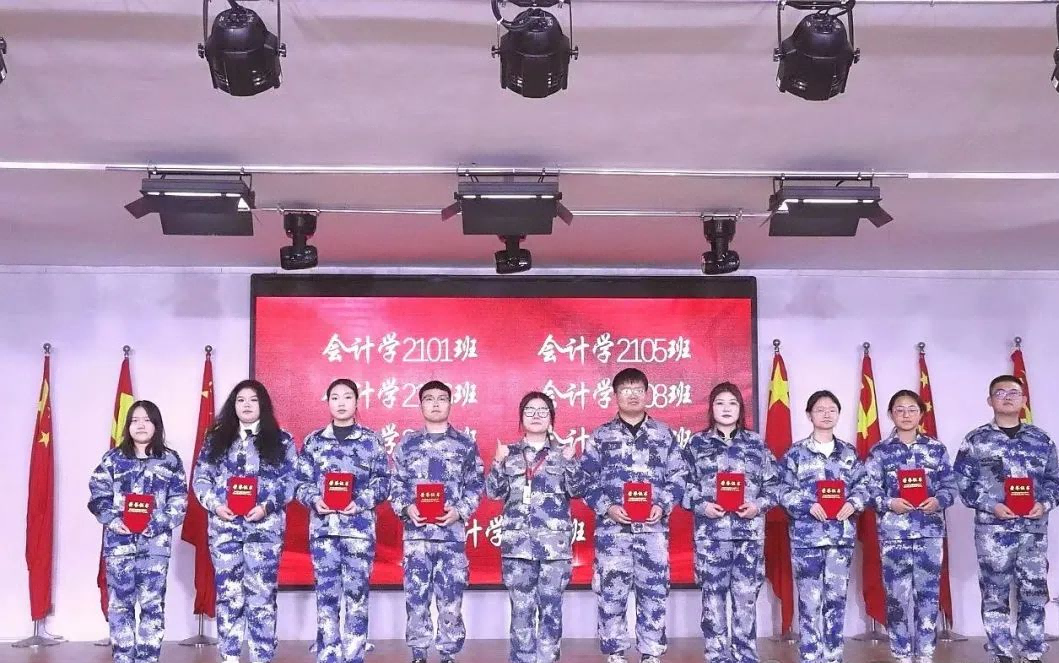 保理會計學院以實習活動表彰，立積極學習之風