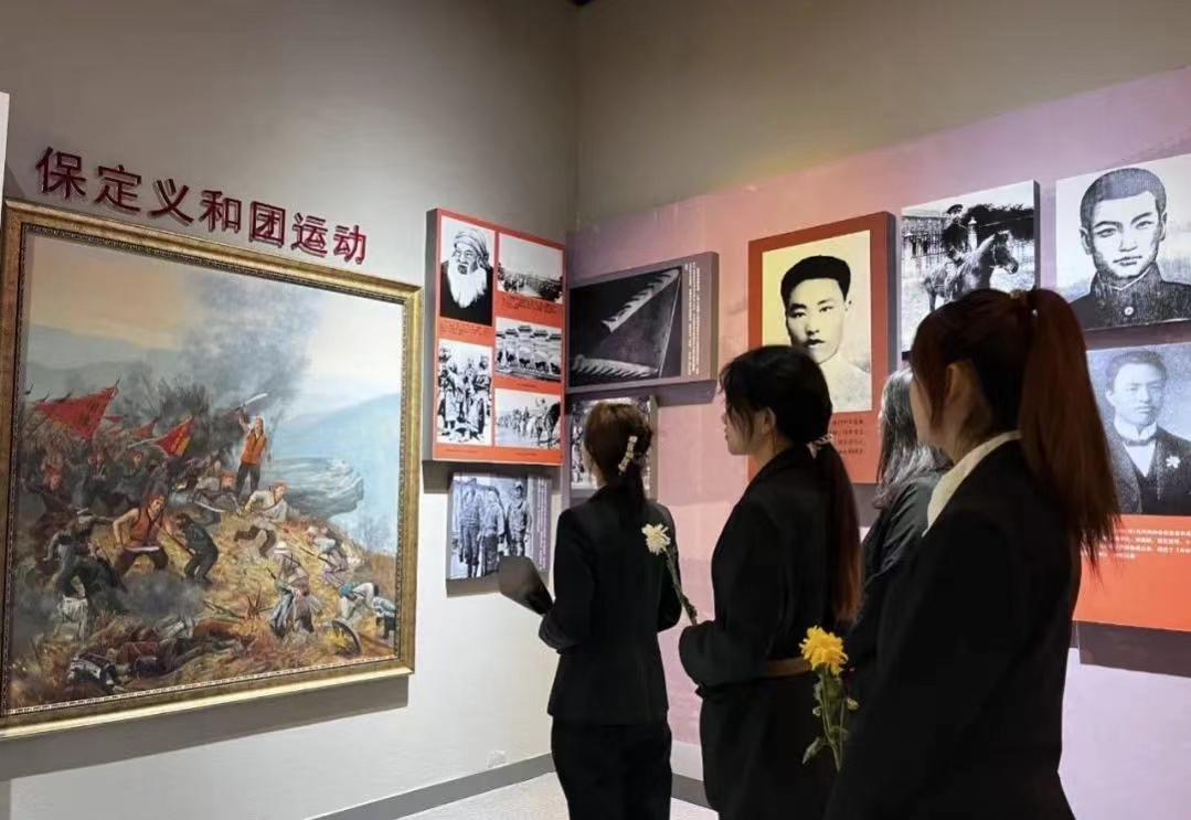 保理會(huì)計(jì)學(xué)院緬懷革命烈士，繼承先烈遺志