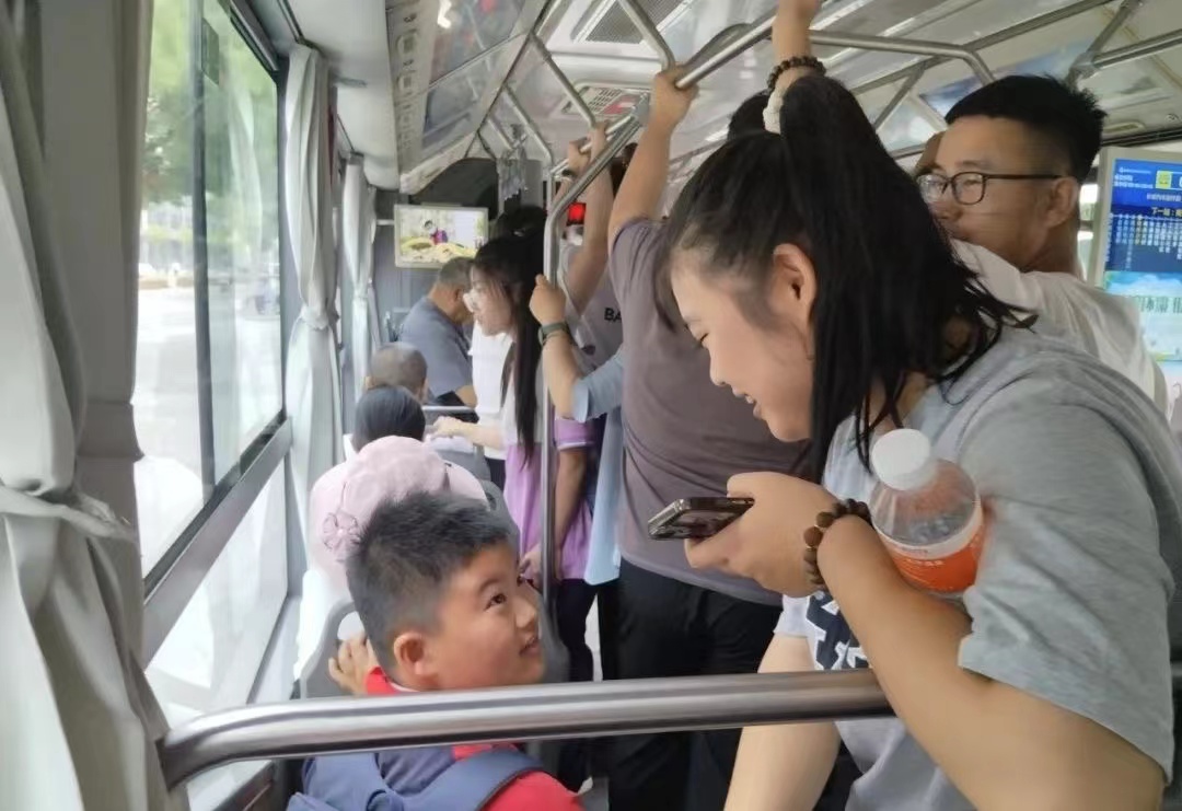 志愿服務助你我   生態保護靠大家