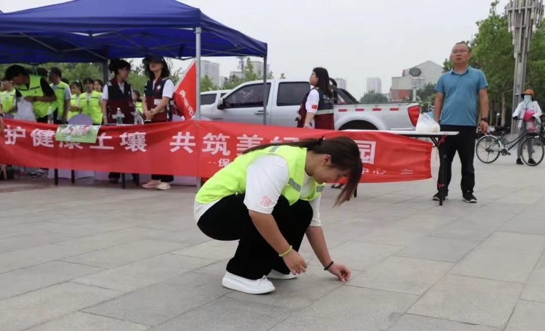 志愿服務助你我   生態保護靠大家