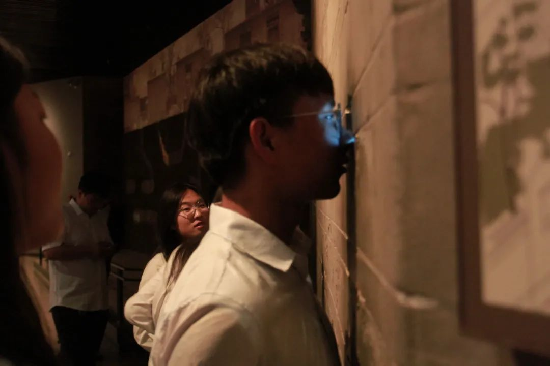 保定理工學院信息科學與工程學院 前往冉莊地道戰紀念館開展牌儀式