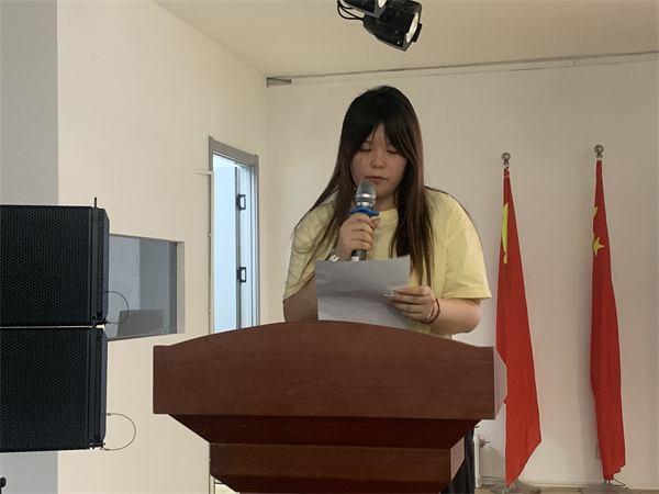 我院組織開展2024年“愛我國防”大學(xué)生國防教育主題演講比賽