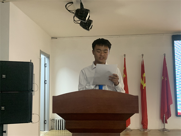 我院組織開展2024年“愛我國防”大學(xué)生國防教育主題演講比賽