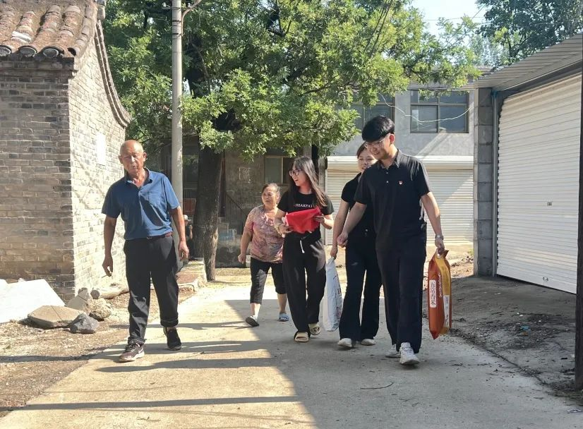 家校共協同,攜手促成長/保定理工學院暑期大家訪系列（一）
