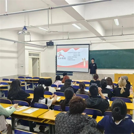 “智慧團建，服務同學”——保定理工學院藝術學院團總支組織部召開工作例會，深入研討智慧團建與冀 e 青春使用事項