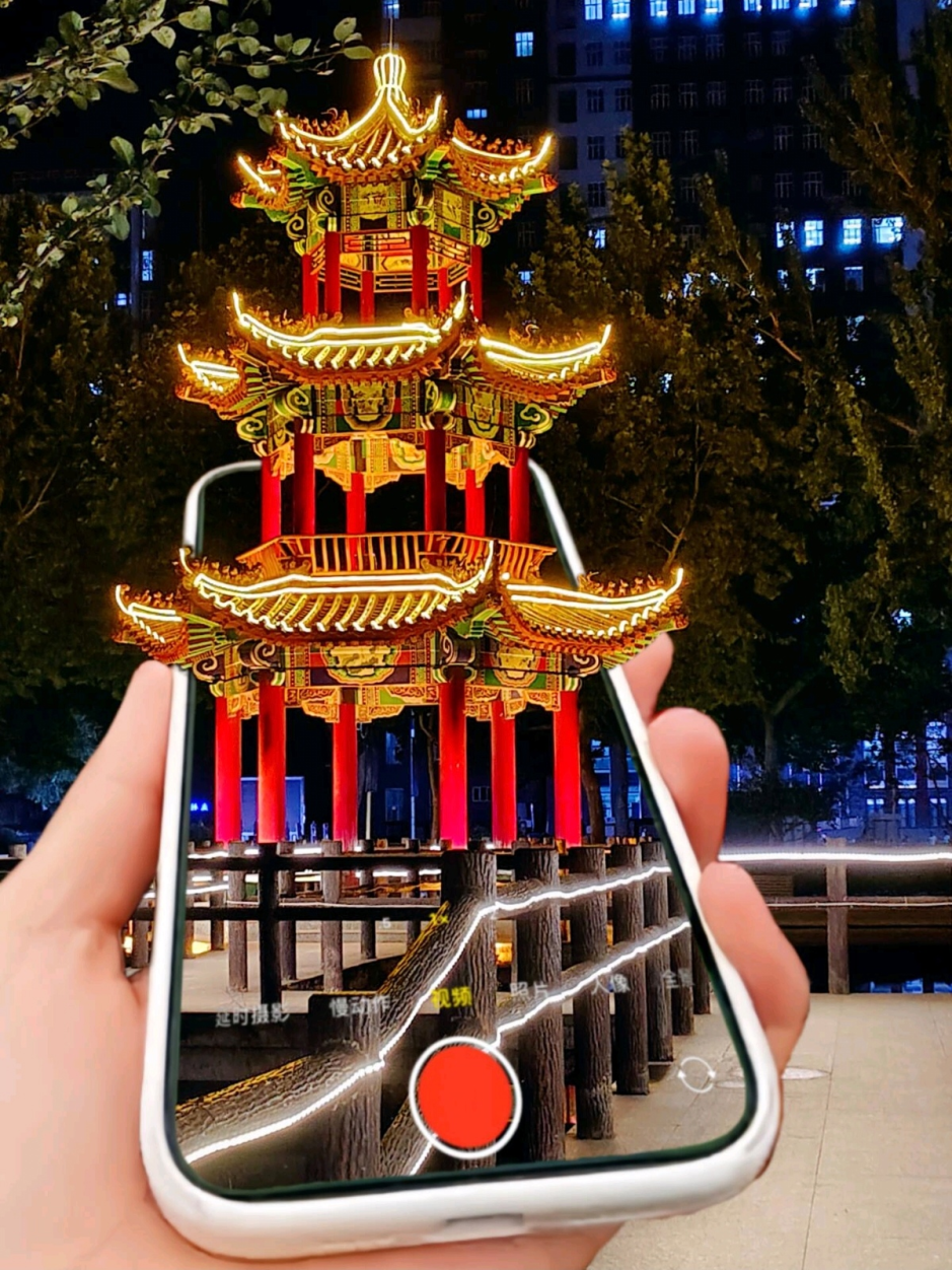來看看相框里的保理吧！