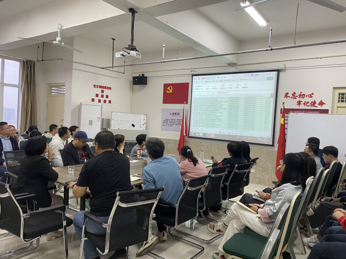 【經驗交融·智慧共享】信息科學與工程學院舉辦經驗分享交流會