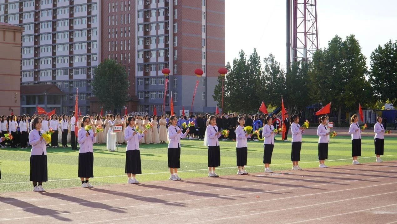 激情點(diǎn)燃夢想，運(yùn)動鑄就輝煌