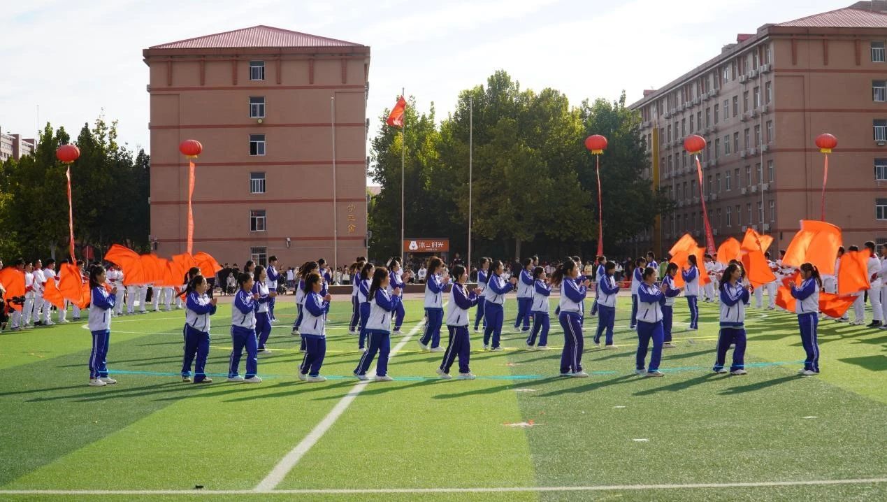 激情點(diǎn)燃夢想，運(yùn)動鑄就輝煌