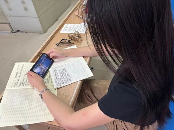 愛國教育|保定理工學(xué)院|管理學(xué)院|擔當教育新使命，奮進強國新征程