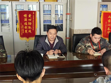 保定理工學(xué)院藝術(shù)學(xué)院召開(kāi)學(xué)生黨員座談會(huì)