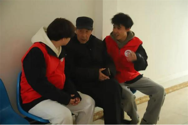 踐行志愿精神 彰顯青春擔當——我院開展南祥園養老院慰問老人活動