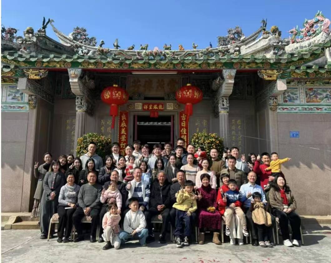 保理特色寒假作業(yè)（第一期）| 全家福大片，溫暖來襲~