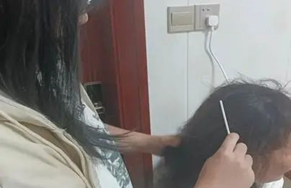 孝老愛親(六)|保定理工學院|管理學院|孝老之行踐于微，愛親之情暖人心