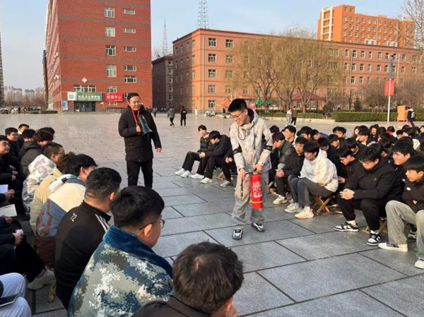 養成教育|保定理工學院|管理學院|消防安全，從我做起