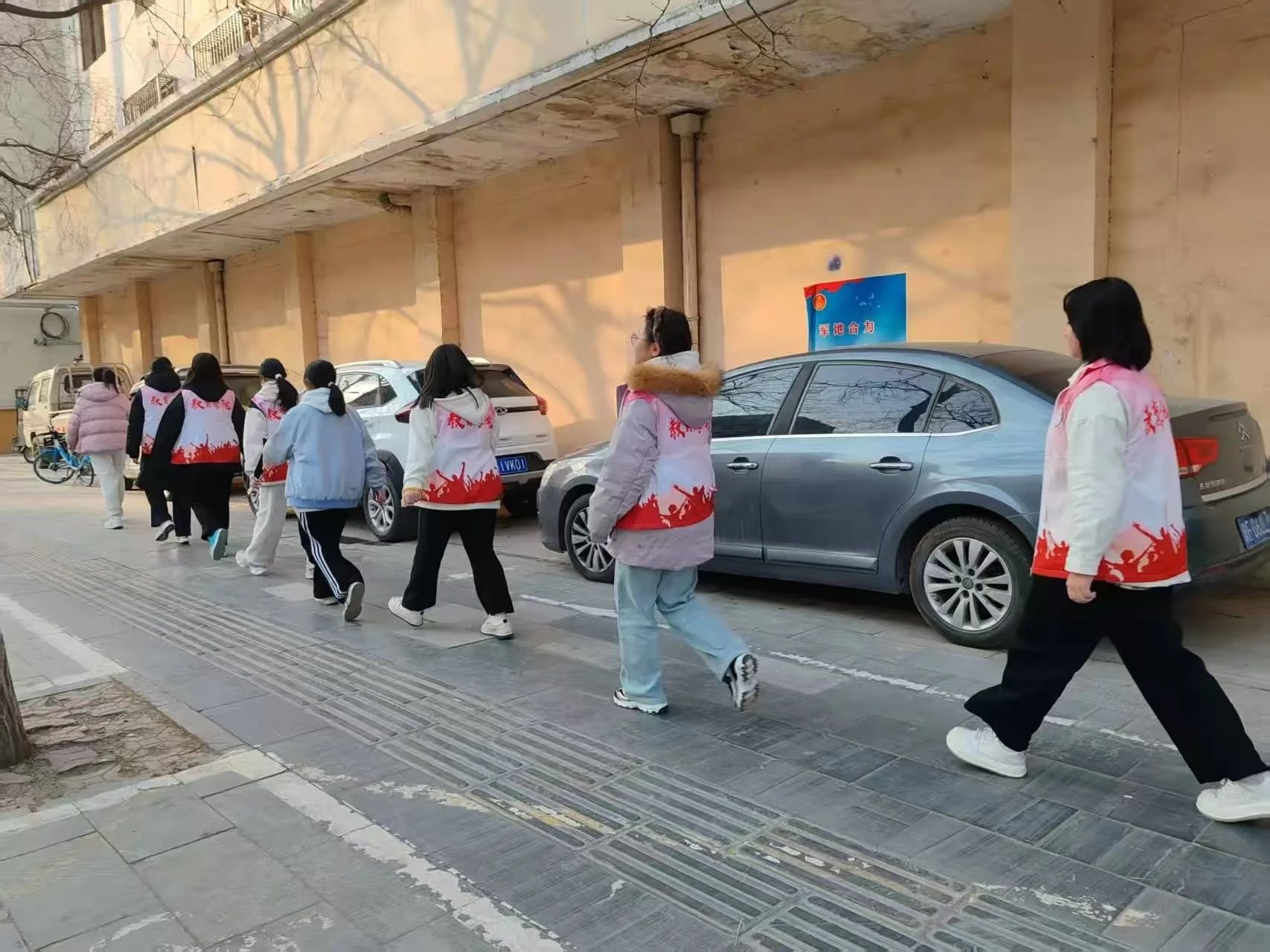 學習雷鋒精神，踐行教育使命——教育學院雷鋒月志愿服務活動
