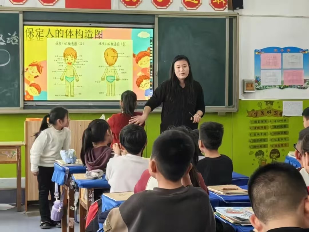 走進大莊小學，激發語言學習熱情——普通話推廣活動