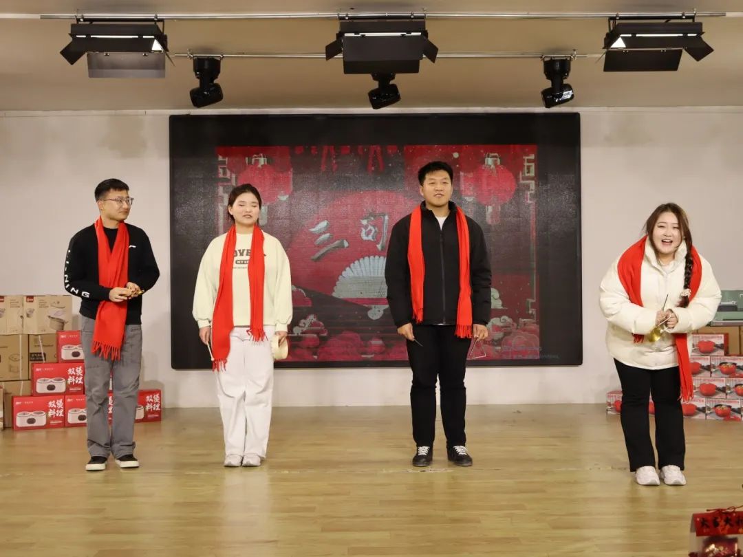 巳火煥新育夢路，奮楫篤行啟新途
