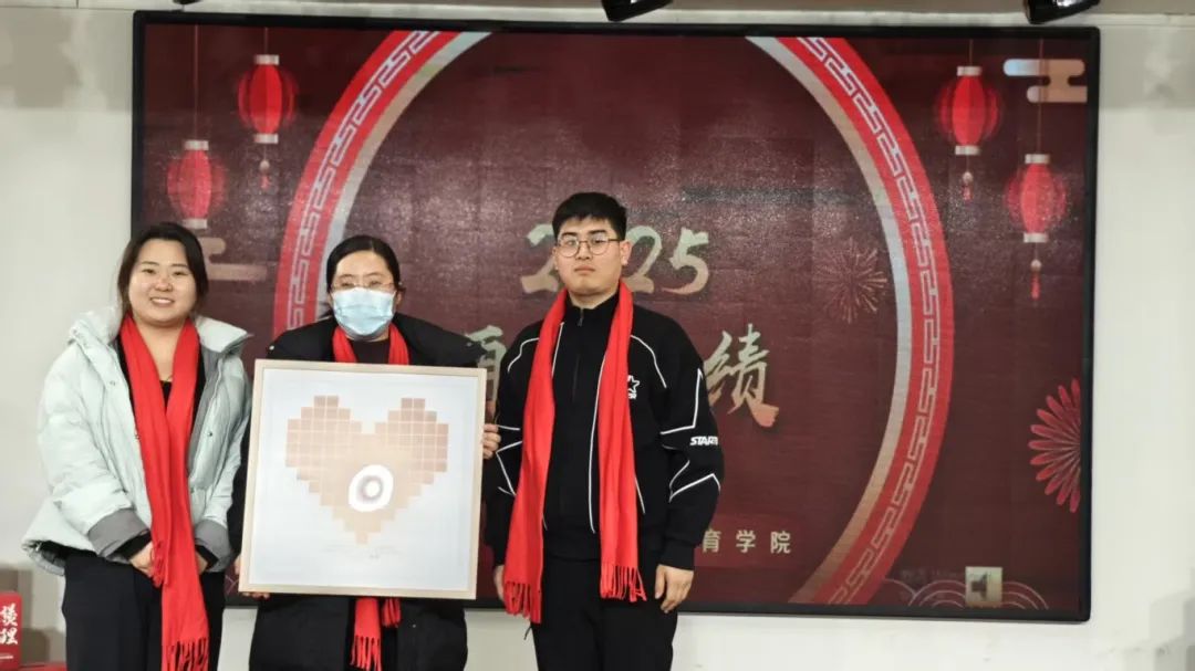 巳火煥新育夢路，奮楫篤行啟新途