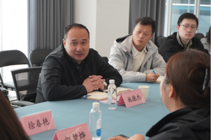 赴鄭州西亞斯學院教育學院調研交流