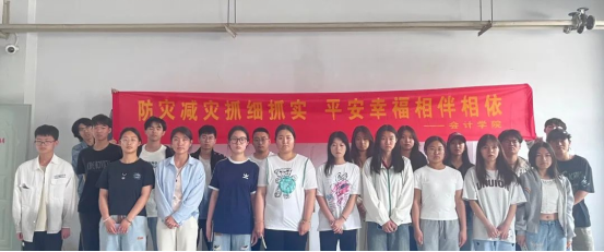 筑牢安全防線，共筑平安校園