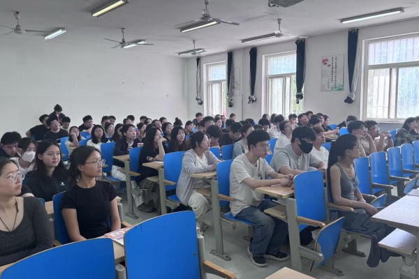 北京指南針發展股份有限公司招聘宣講會成功舉辦