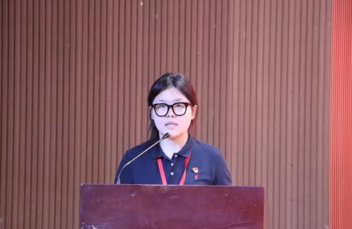 勞礪心智展風(fēng)采  競逐學(xué)識樹標(biāo)兵--“勞礪心智，踐促成長”知識競賽活動